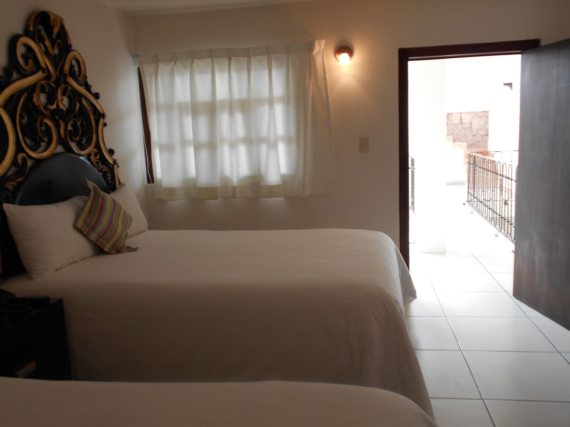 Hotel Expres By Hosting House موروليا المظهر الخارجي الصورة