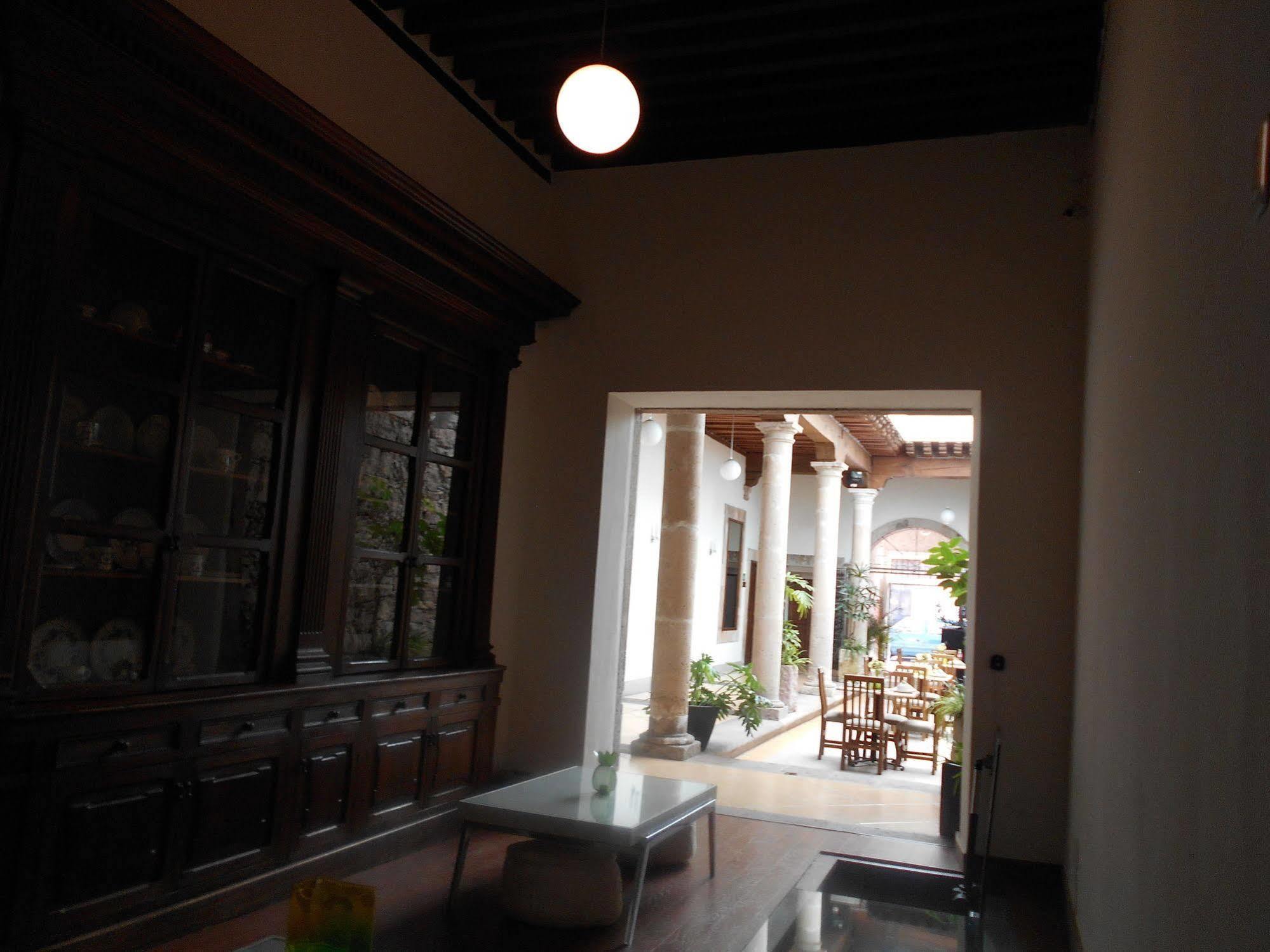 Hotel Expres By Hosting House موروليا المظهر الخارجي الصورة