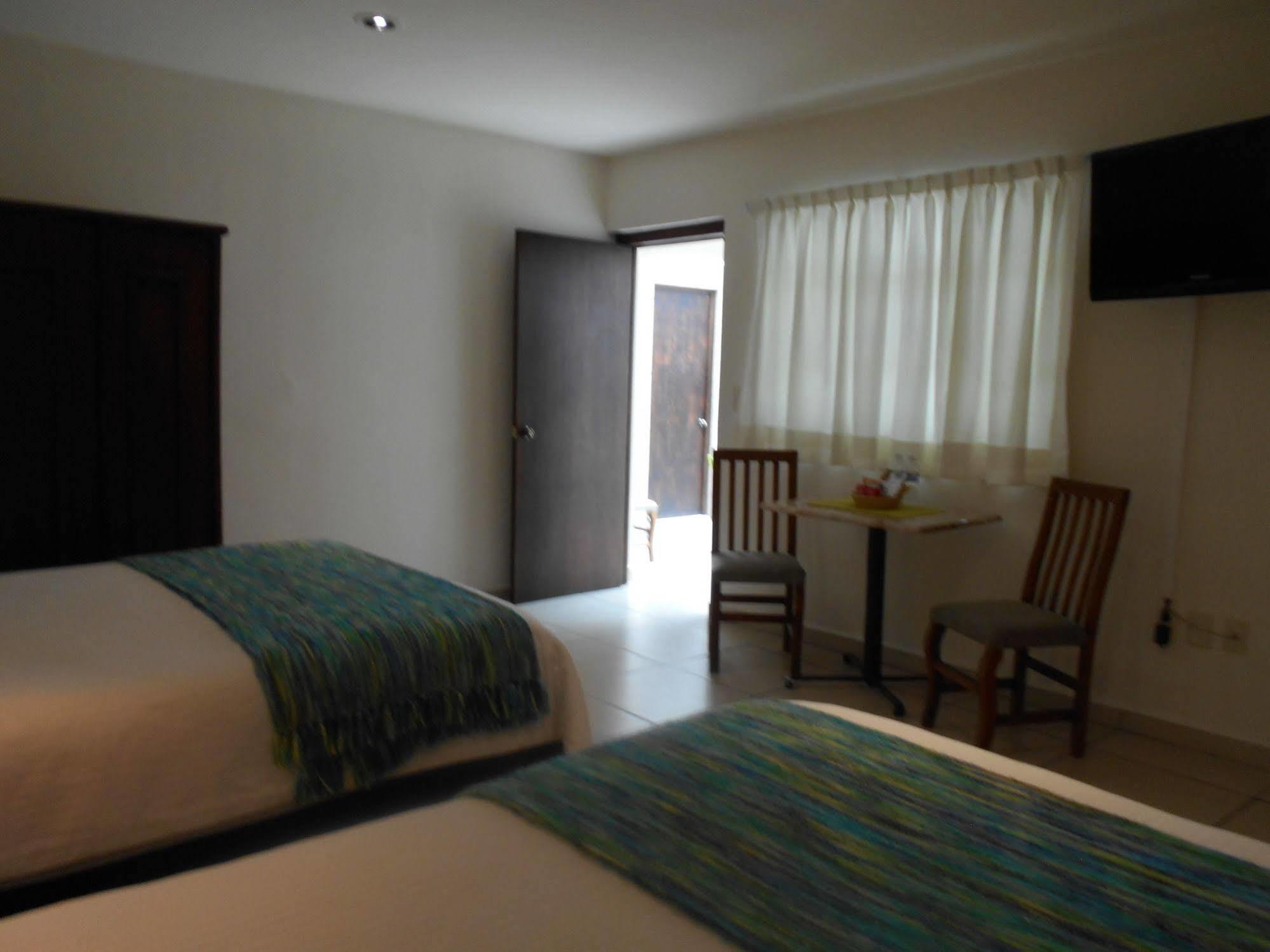 Hotel Expres By Hosting House موروليا المظهر الخارجي الصورة